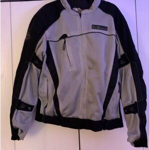 Harley Davidson mesh jacket with removal in liner and reenforced pads on arms